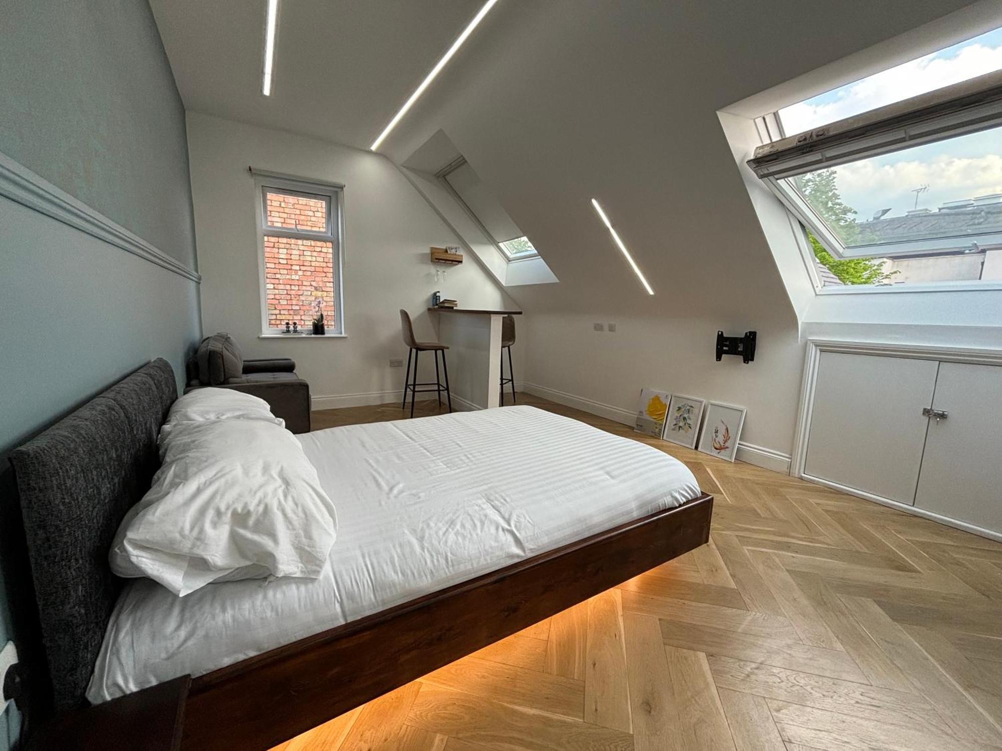 London Studios And Suites Harrow Esterno foto