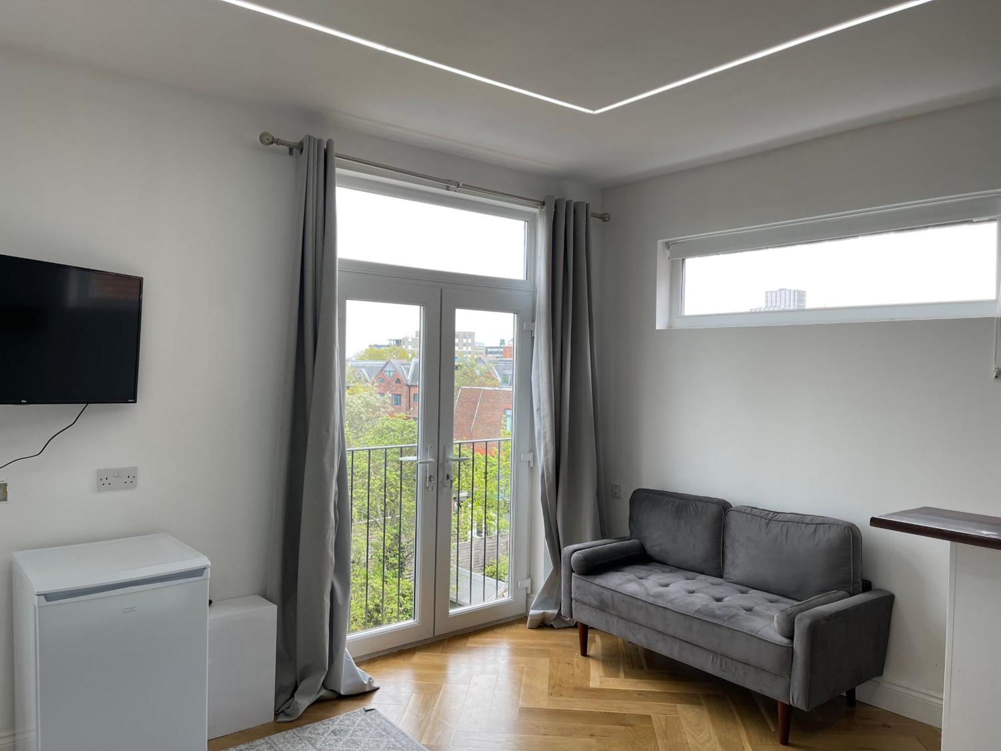 London Studios And Suites Harrow Esterno foto