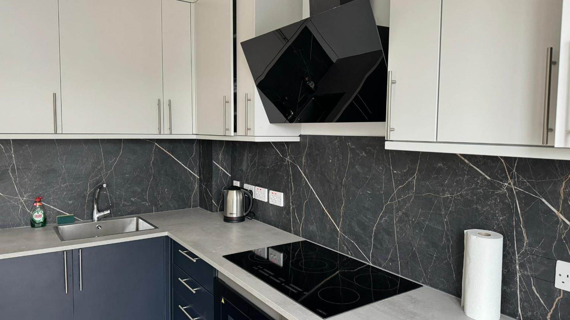London Studios And Suites Harrow Esterno foto