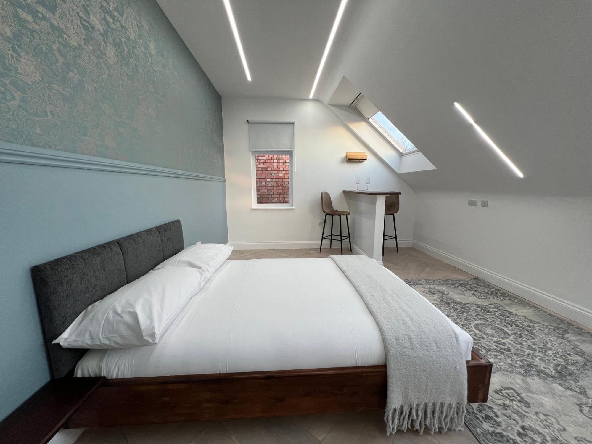 London Studios And Suites Harrow Esterno foto